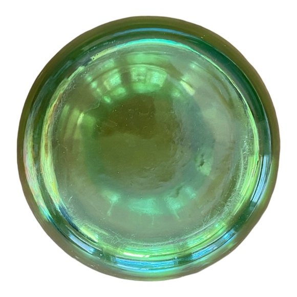 Green glass flower vase 8” tall VGUC - Picture 3 of 3